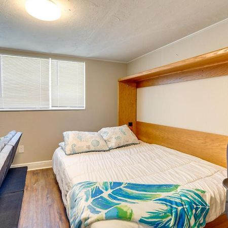 Pet-Friendly Gulfport Home Less Than 2 Mi To Beach St. Petersburg Ngoại thất bức ảnh