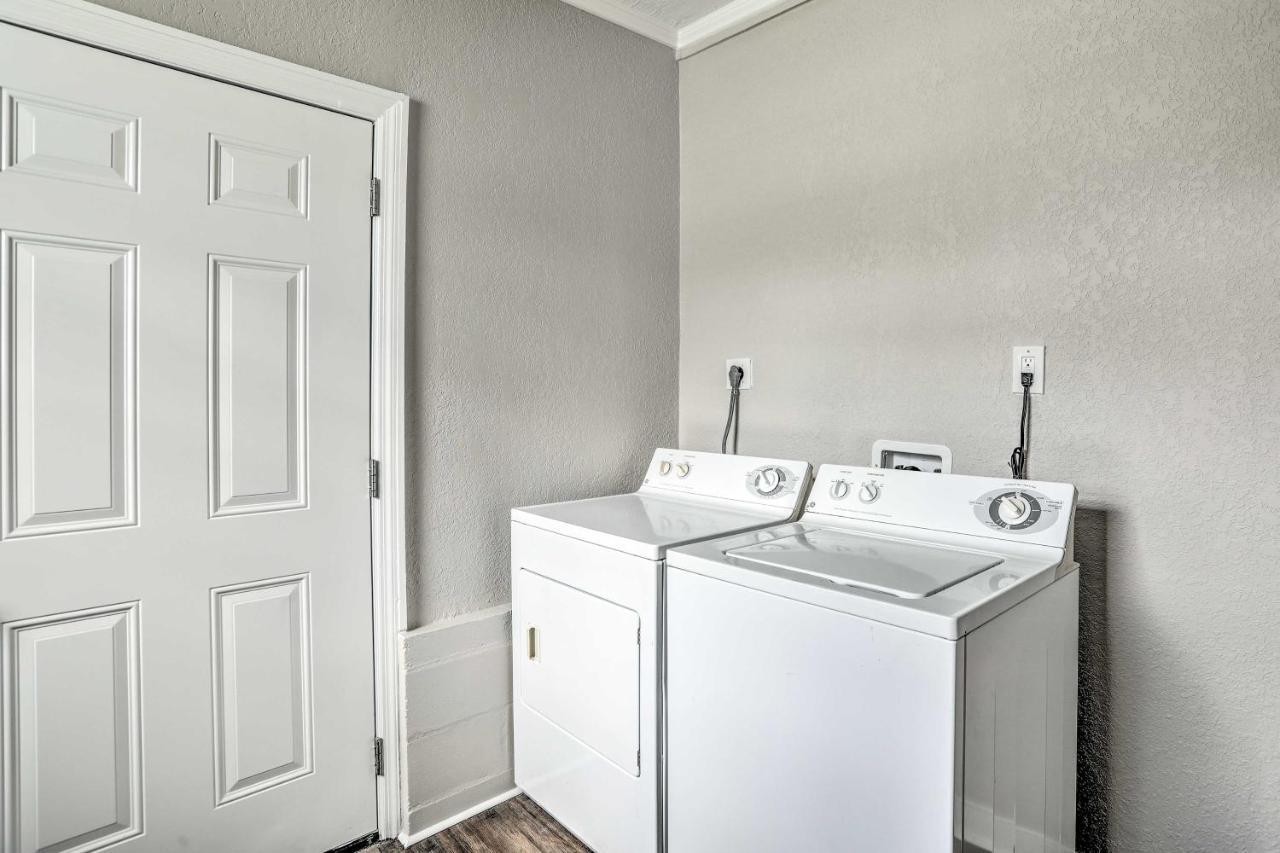 Pet-Friendly Gulfport Home Less Than 2 Mi To Beach St. Petersburg Ngoại thất bức ảnh